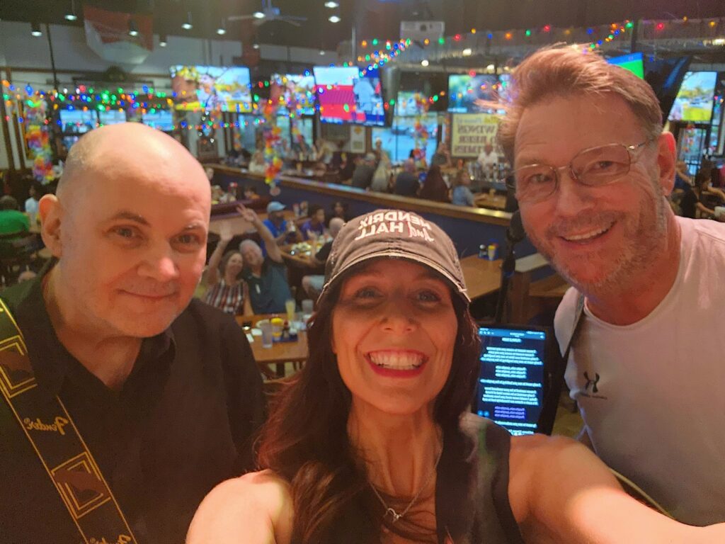 Hendrix and Hall restaurant bar booking